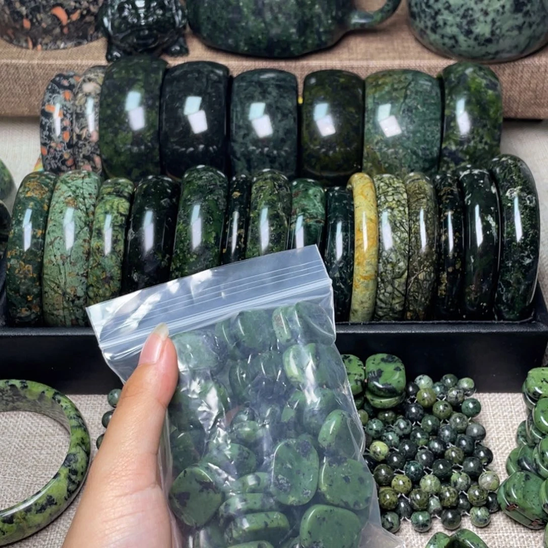 清***.蛇纹石玉未镶嵌手镯