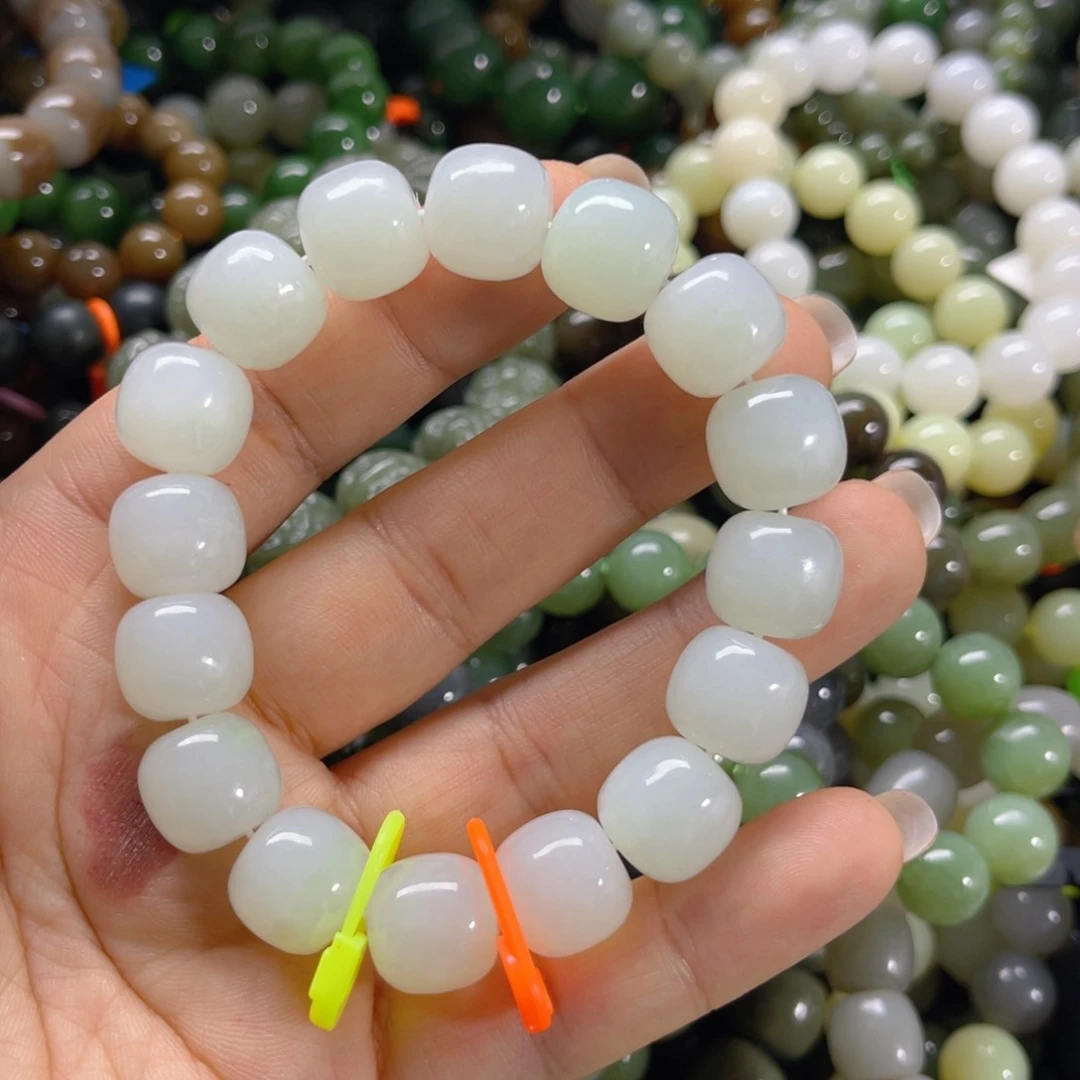 手链未镶嵌和田玉