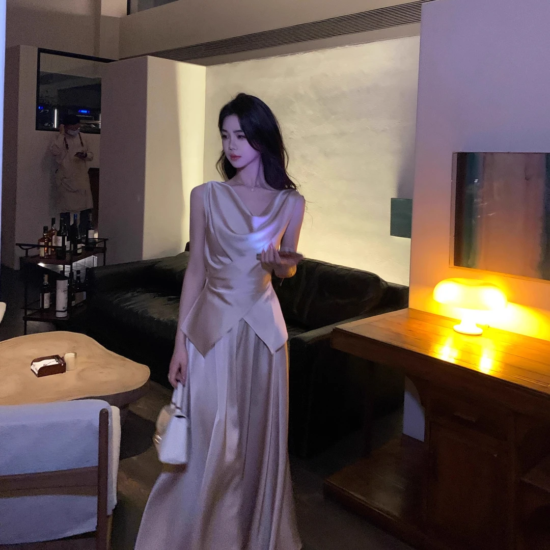 「胧月缎光」无袖上衣女春夏季新款高腰半身裙两件套装808