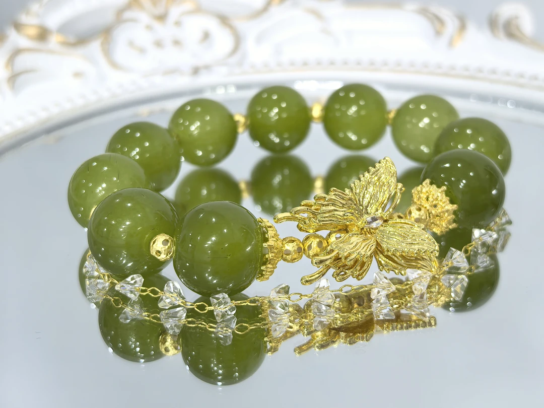 非金属树脂手链 原创限量版，蝴蝶款，绿色搭配，复古风，时尚百搭