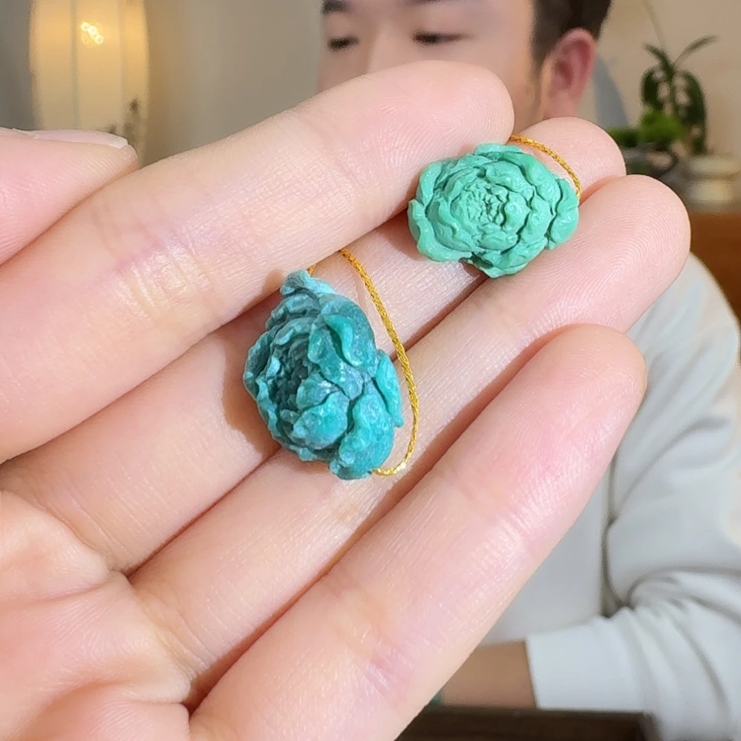 薄***荷绿松石未镶嵌挂件