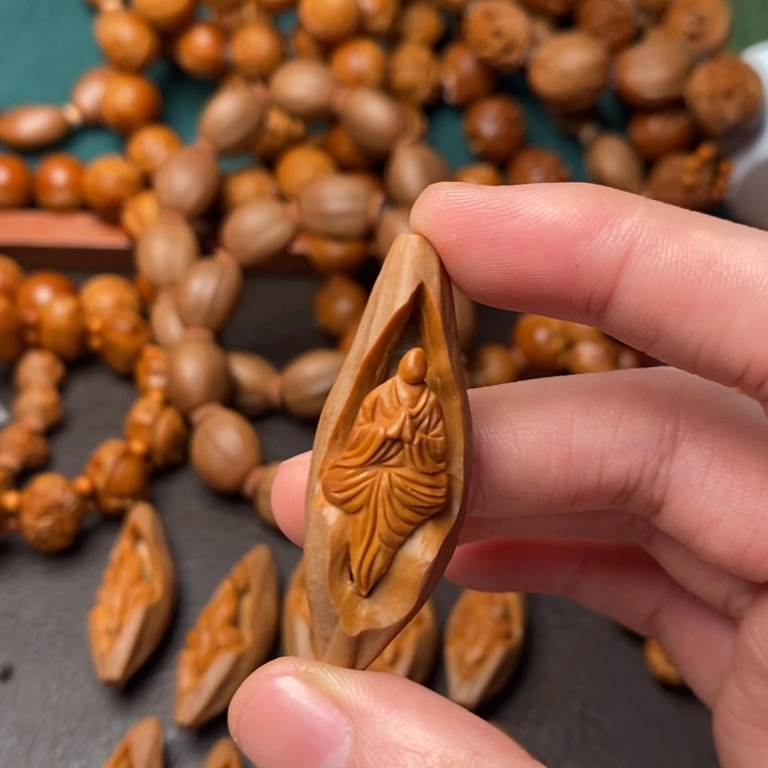 橄榄核吊坠大*熊橄榄核