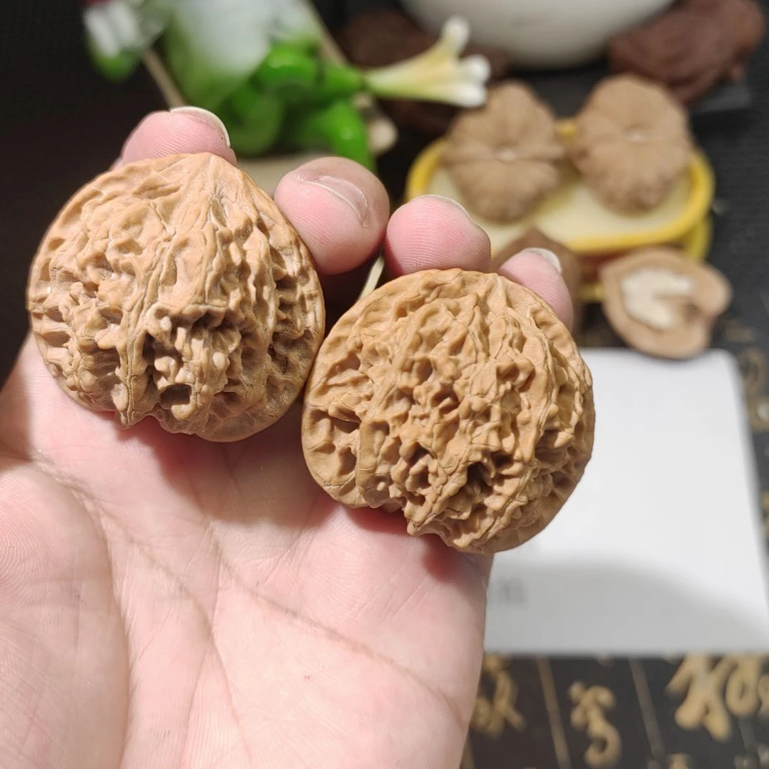 大叶紫檀（黑酸枝木类）原桩苹果园