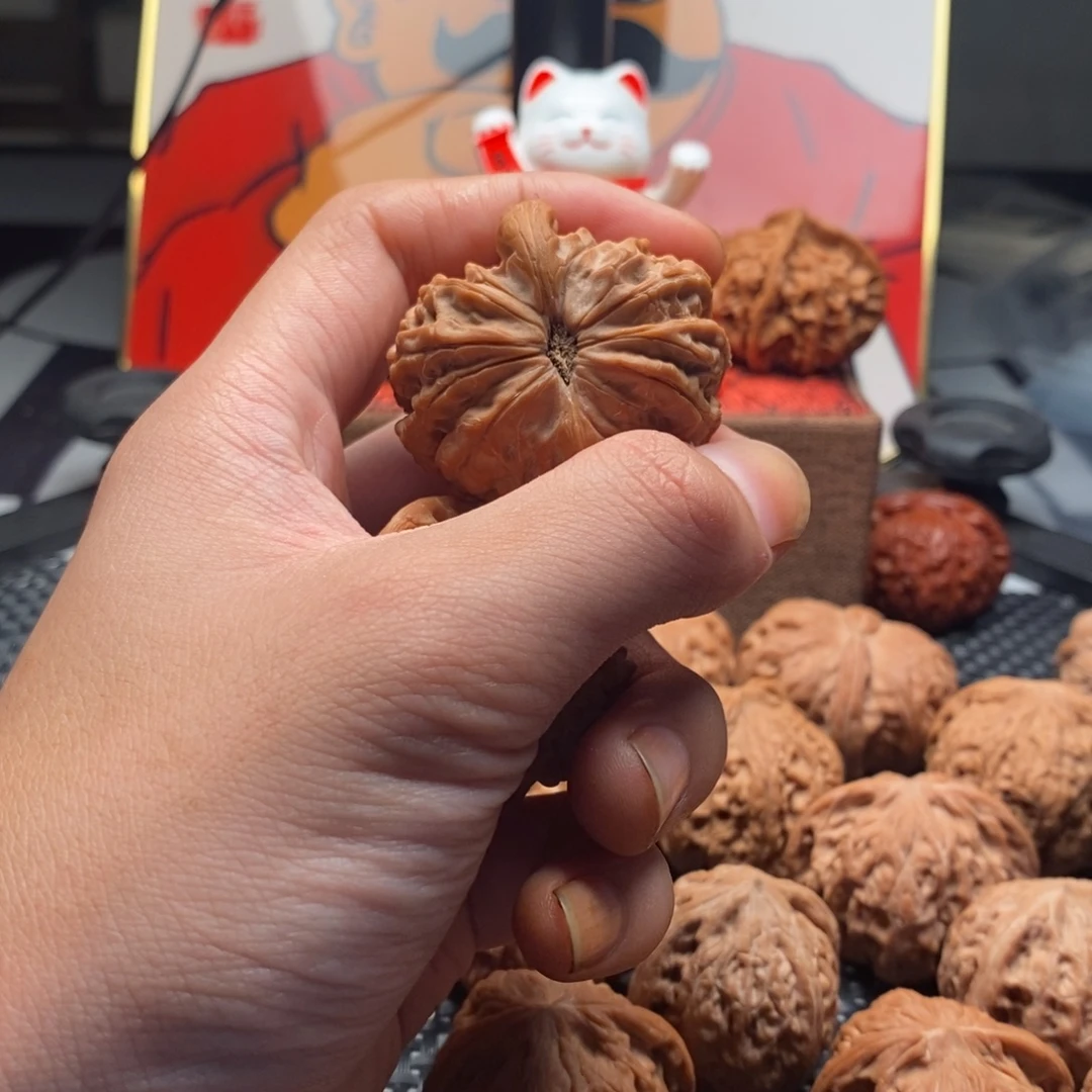 文玩核桃精品对血麒麟