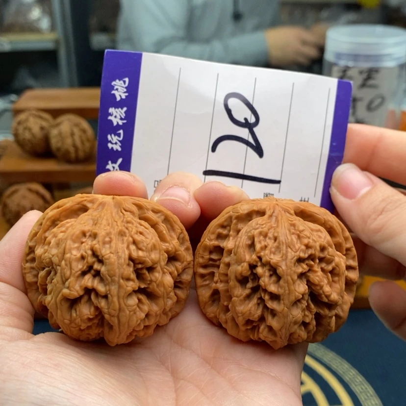 【闪购商品】文玩核桃吊坠46粗筋