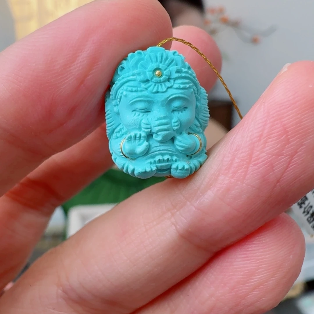 未镶嵌绿松石珠宝奇石