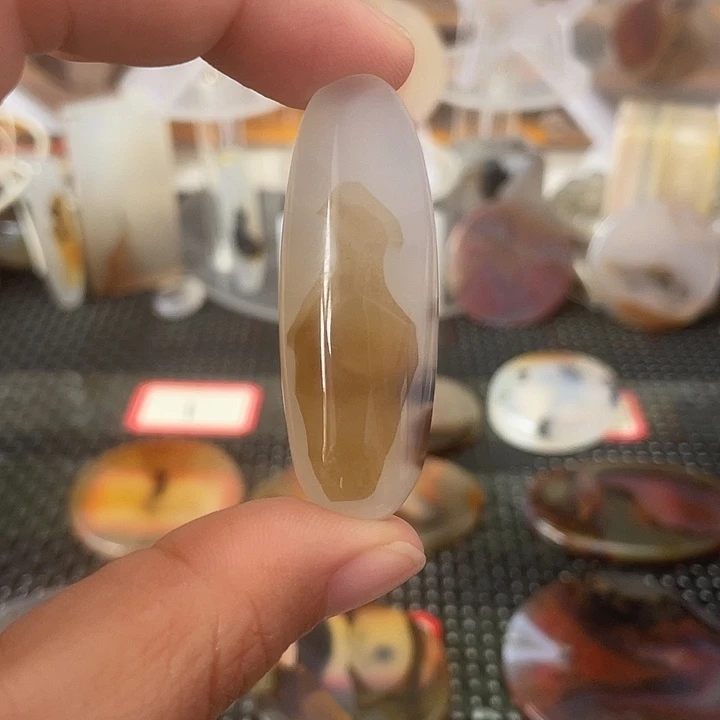 合金颈饰玛瑙/玉髓
