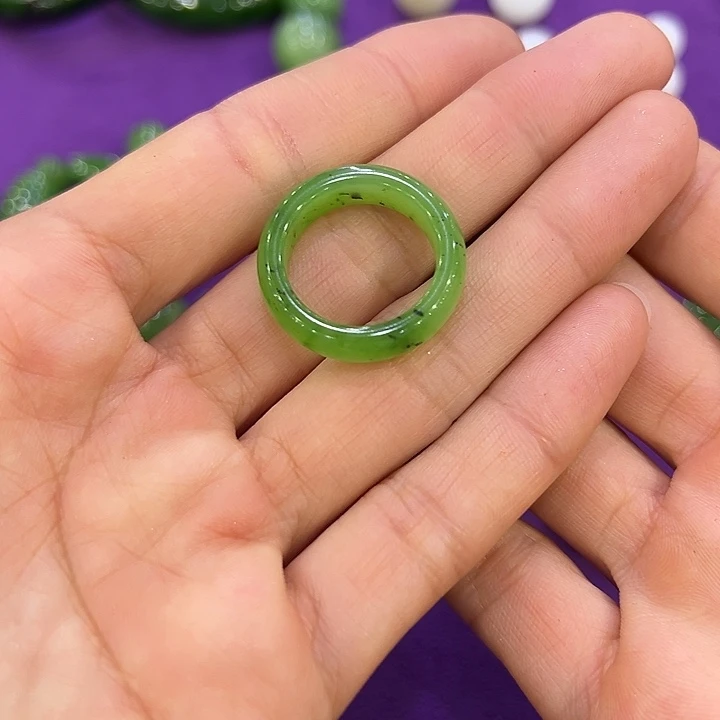 和田玉未镶嵌颈饰17.8