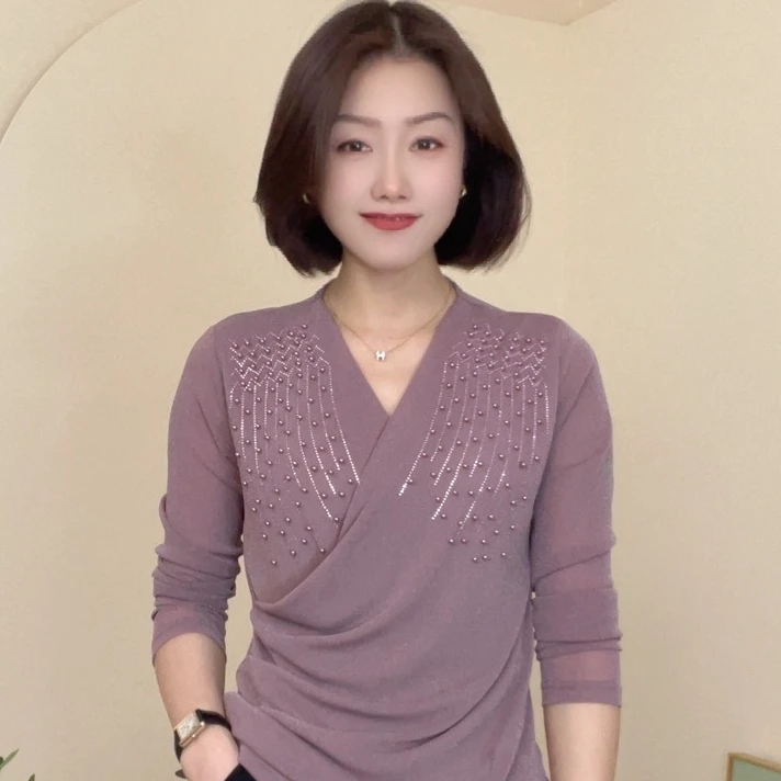 76990春季新款上衣时尚V领修身百搭设计感女士洋气小衫长袖t恤