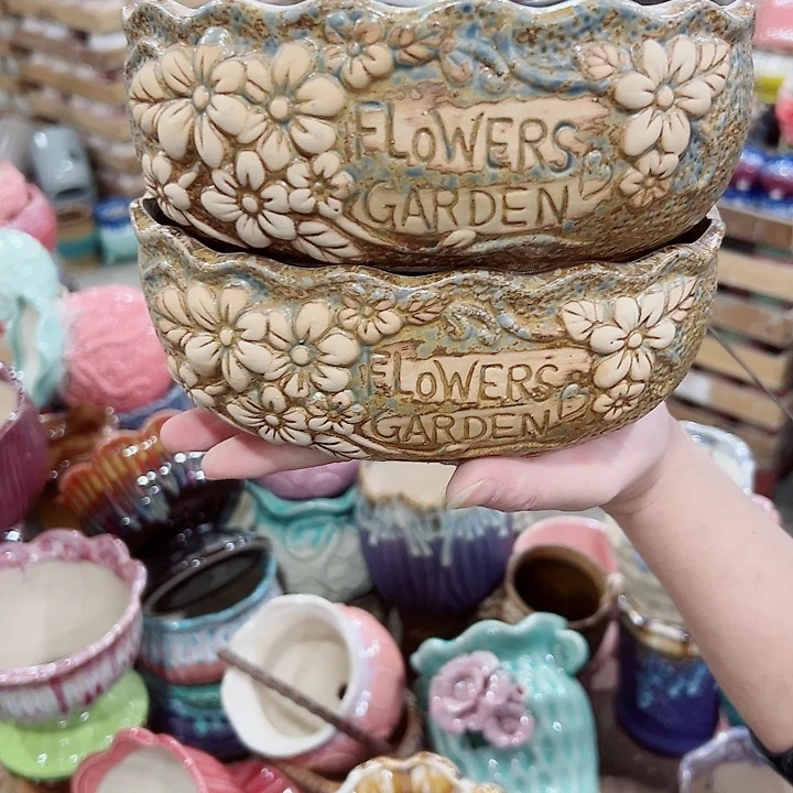 有孔.凑满10元发货多肉陶瓷花盆！