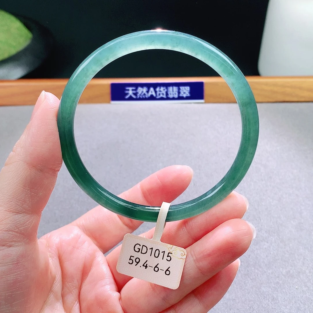 未镶嵌手镯翡翠天然翡翠手镯a货