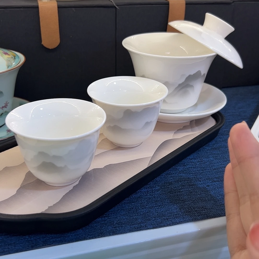 随心随性期待随缘，拍一个咯