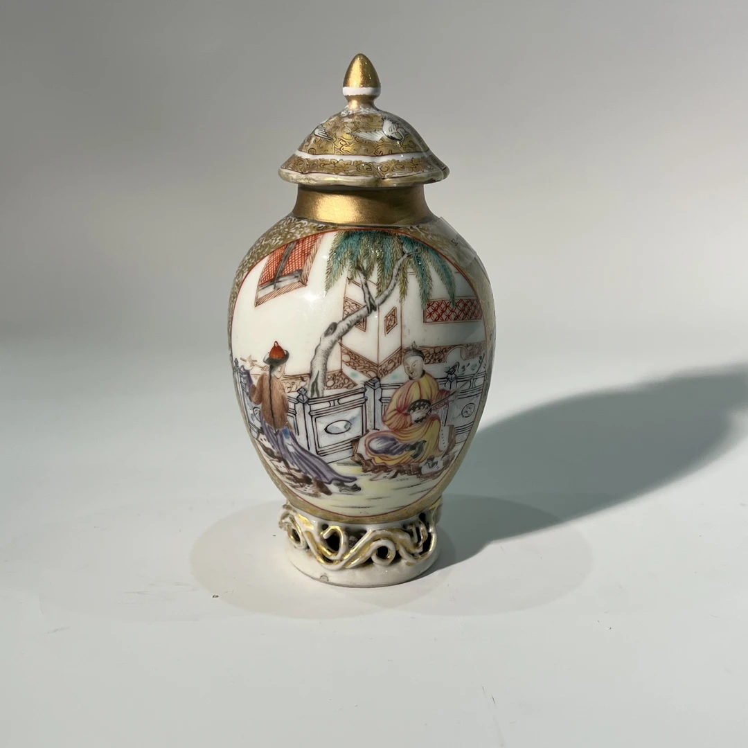 Q-A0916619 清中 广珐琅描金开窗人物故事瓶 肚径7.8高14.6