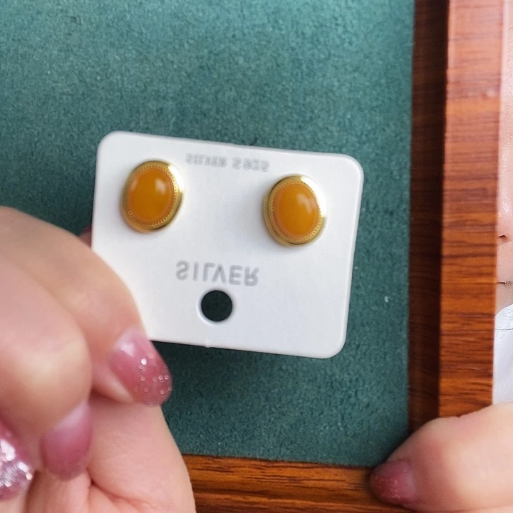 蜜蜡银S925镶嵌耳饰耳钉