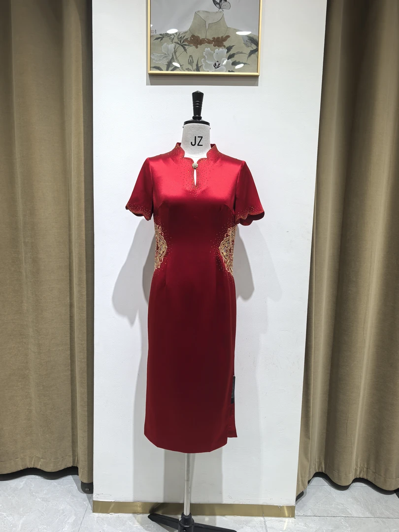 23855新款喜婆婆喜妈妈装婚宴礼服场合着装大红改良旗袍长款中式