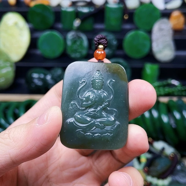 和田玉未镶嵌挂件