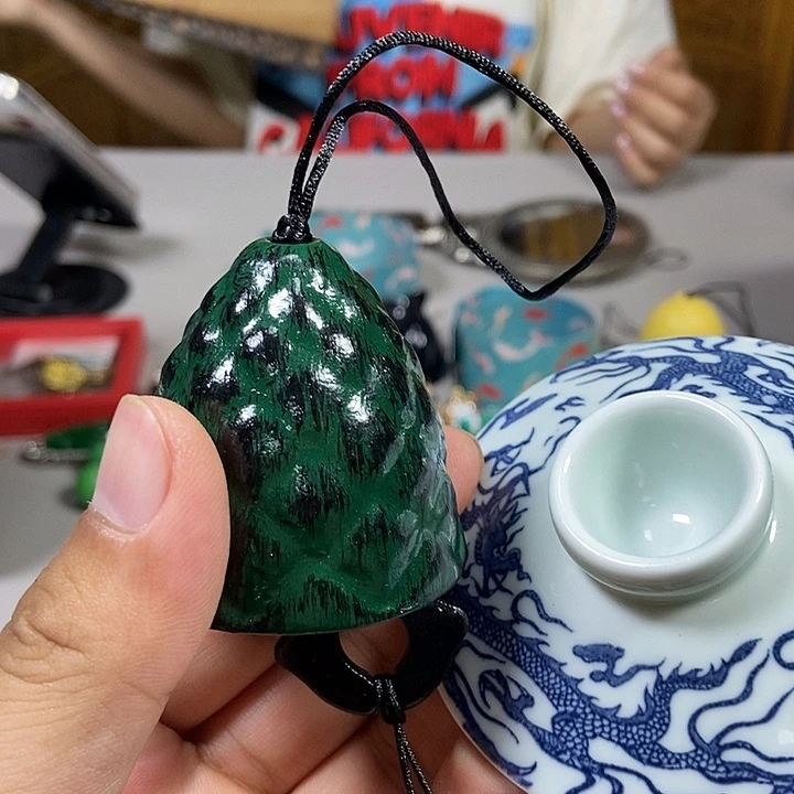 瓷片不会哈哈哈哈哈哈哈哈哈哈