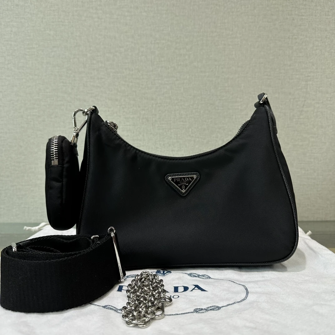 95新 Prada/普拉达 hobo再生尼龙三合一腋下手提单肩斜挎包 04046