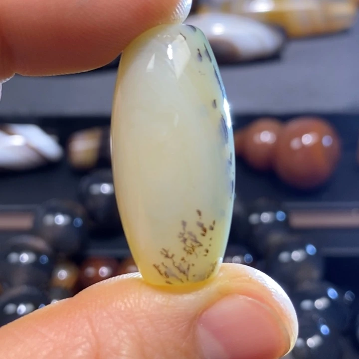 玛瑙/玉髓未镶嵌挂件