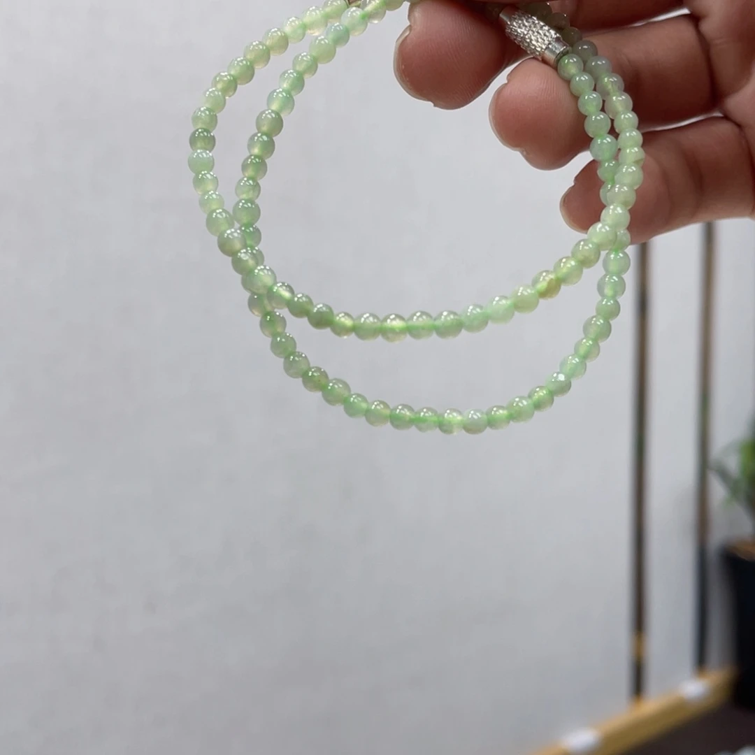 翡翠未镶嵌手链翡翠