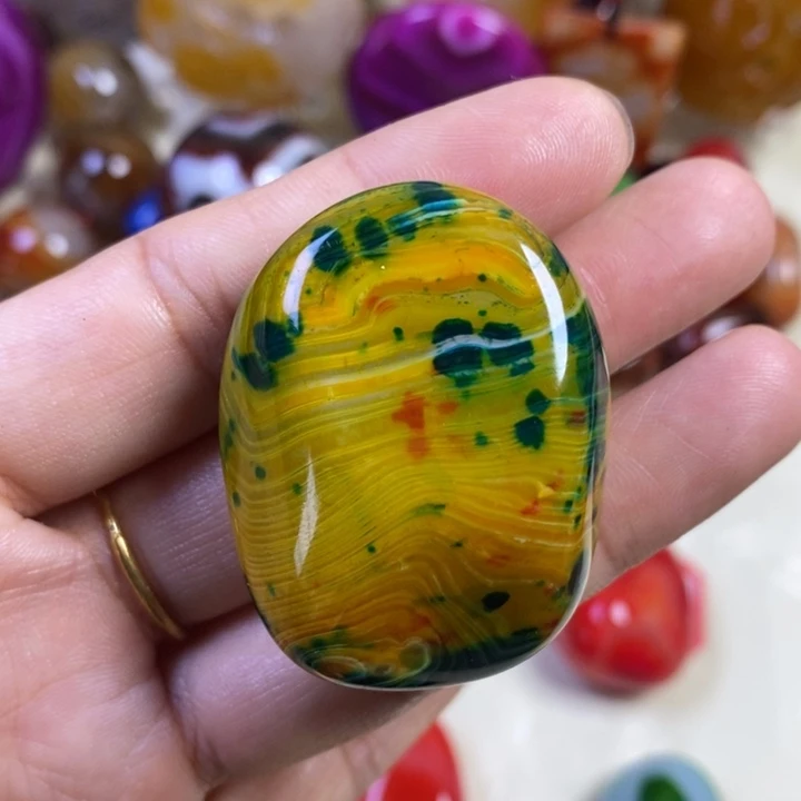 玛瑙/玉髓未镶嵌珠宝半成品