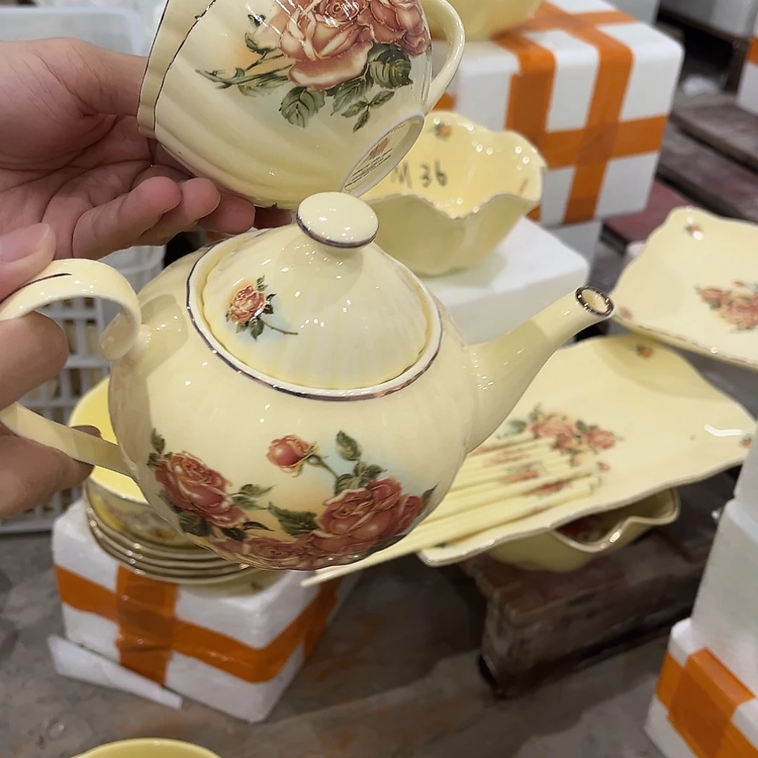 星博陶瓷有限公司