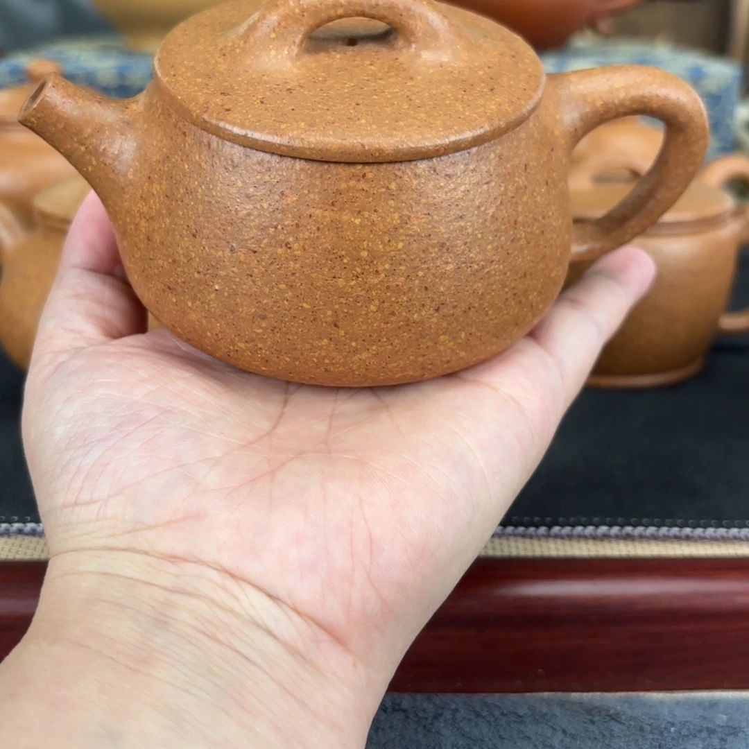 紫砂茶壶梨皮黄段宽口