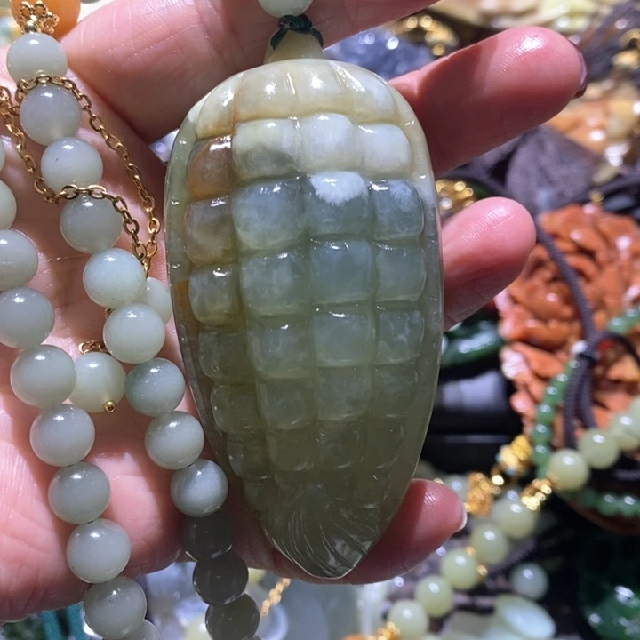 岫玉毛衣链未镶嵌