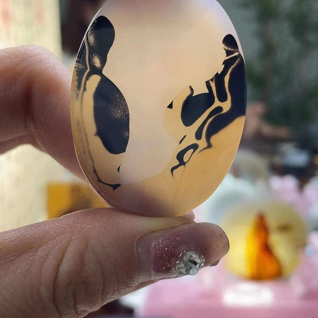 玛瑙/玉髓未镶嵌珠宝奇石