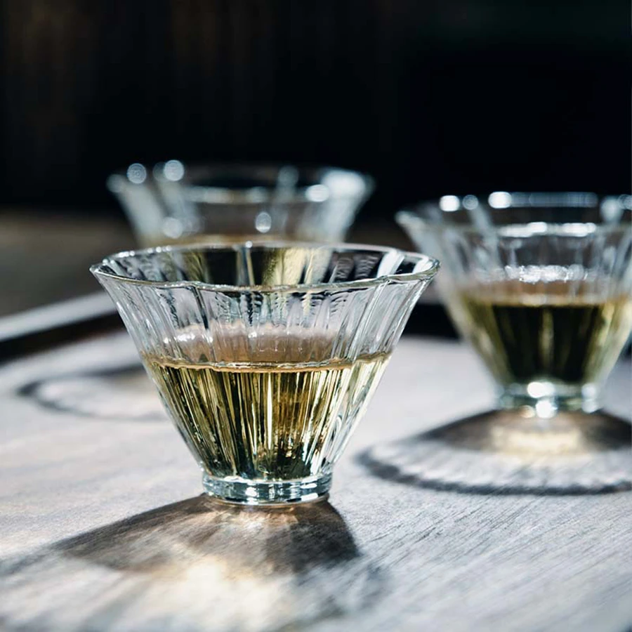精致迷你花瓣玻璃品茗杯女士功夫茶品茶茶具小杯子小号单个主人杯