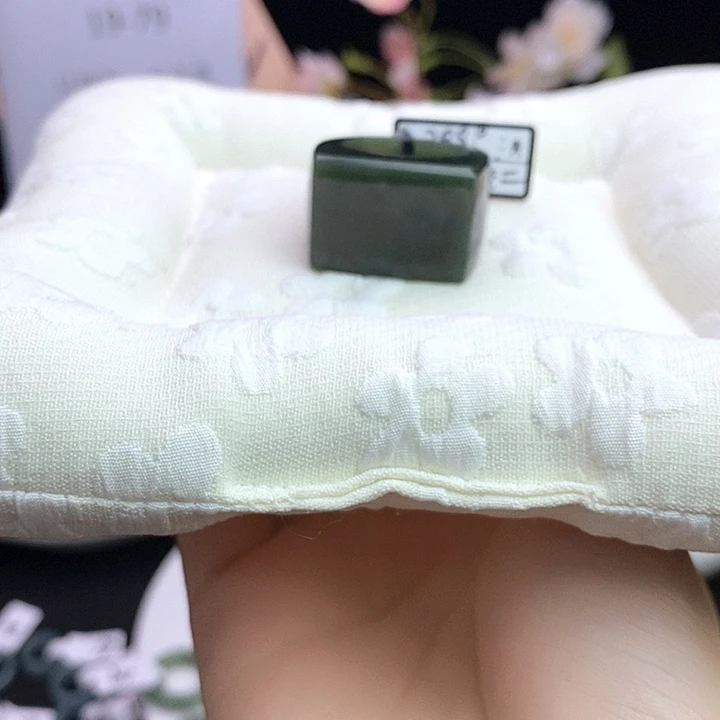 和田玉（糖玉）未镶嵌戒指W4菠菜绿马鞍内径18.8