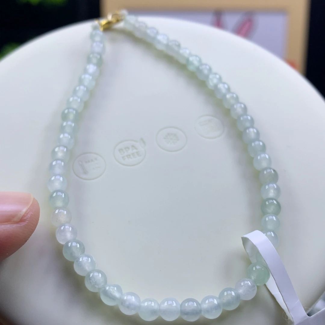 未镶嵌手串翡翠卡4