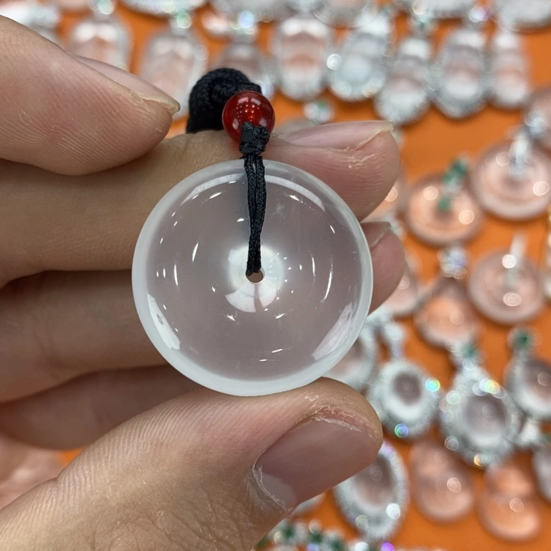 石英质玉吊坠(赠链)未镶嵌