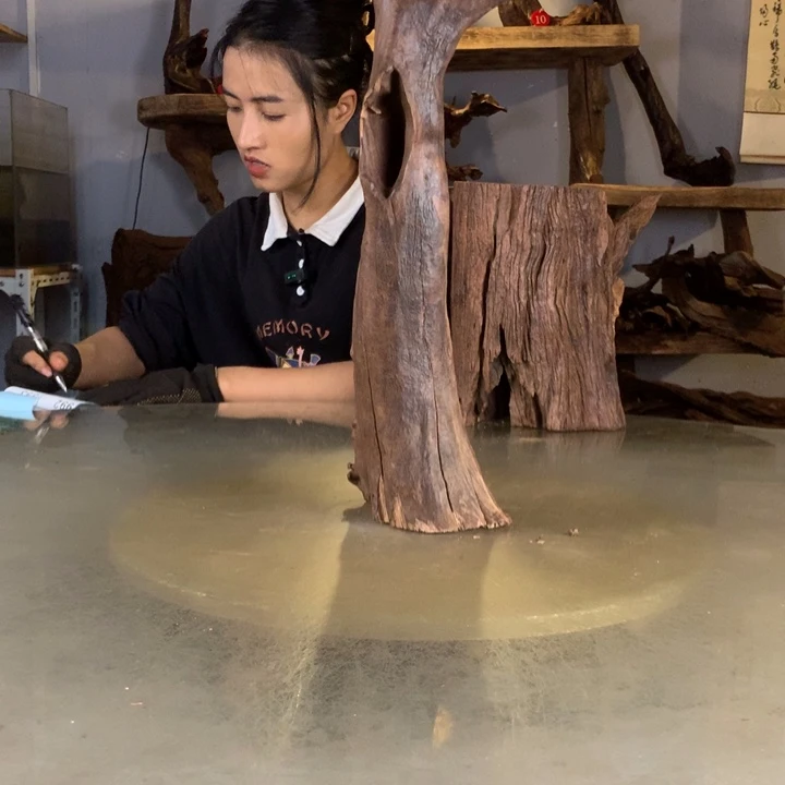 周***天然的云南紫柚木会黄水