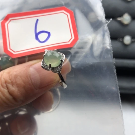 翡翠未镶嵌戒指缅甸