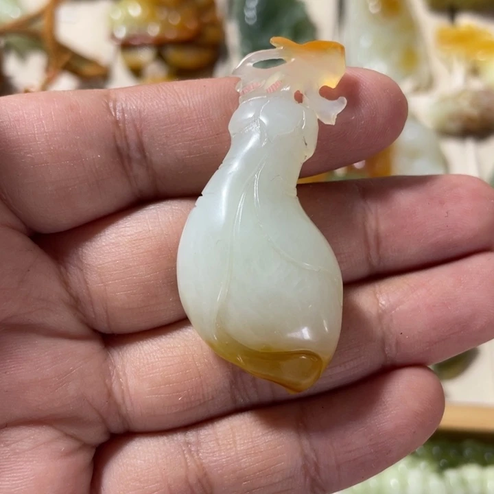 未镶嵌岫玉吊坠(不含链)