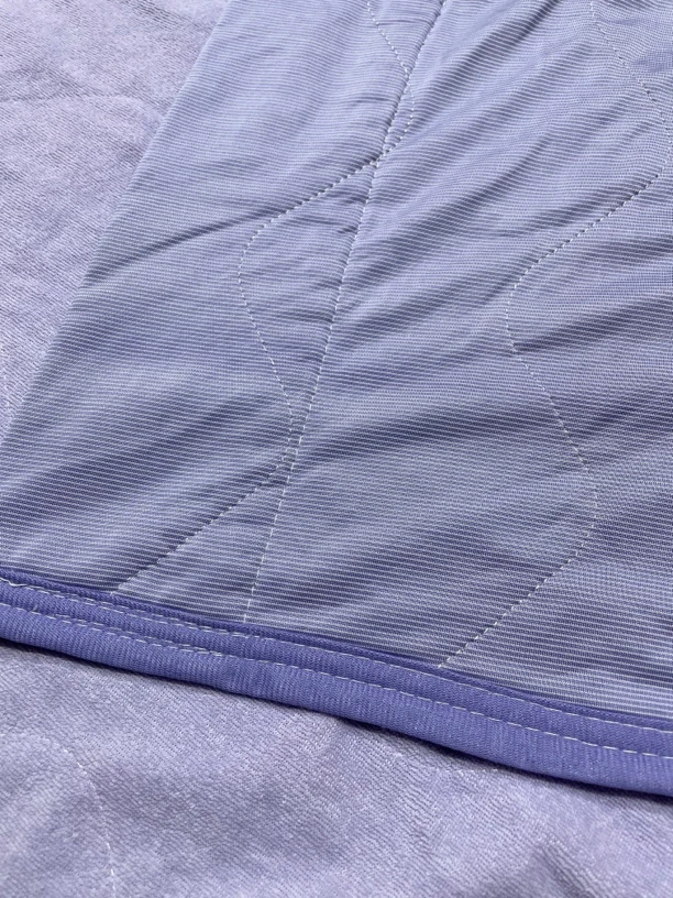 爆款1.5*2米紫色条纹单面凉感被子