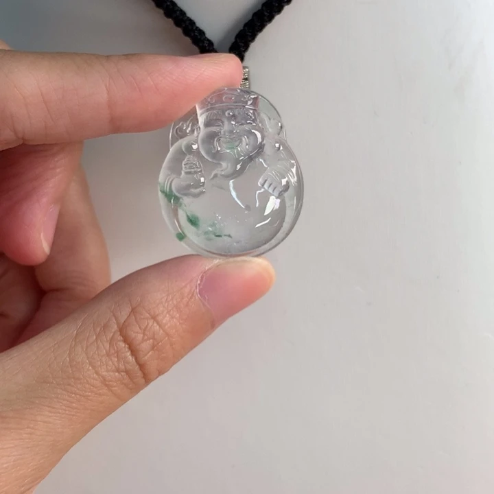 颈饰未镶嵌翡翠….