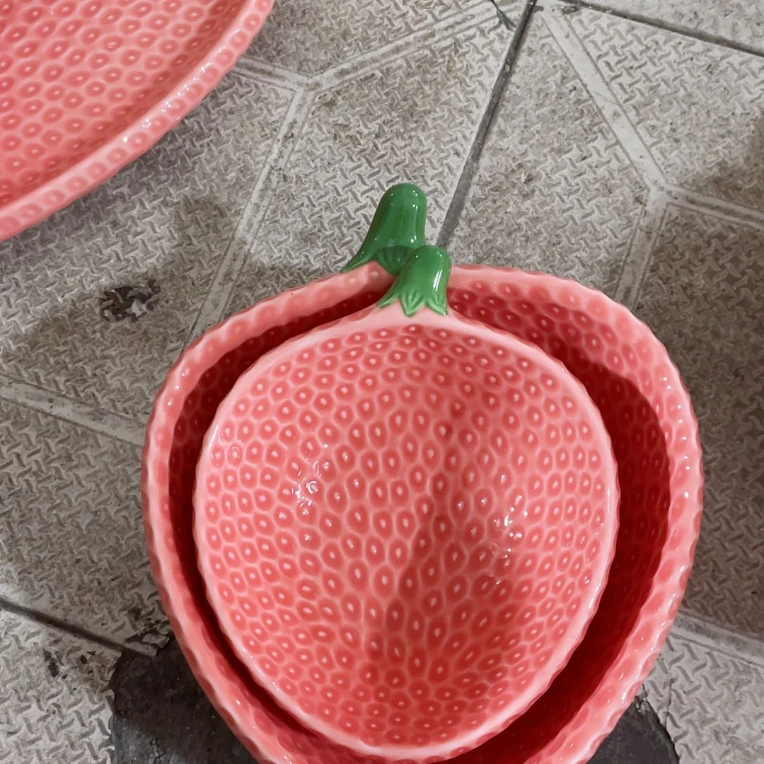 瓷片彭*子微瑕陶瓷餐具两个