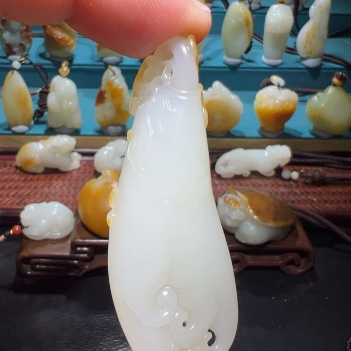 流***和田玉（子料）未镶嵌颈饰