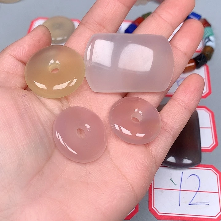 山***情未镶嵌颈饰玛瑙/玉髓
