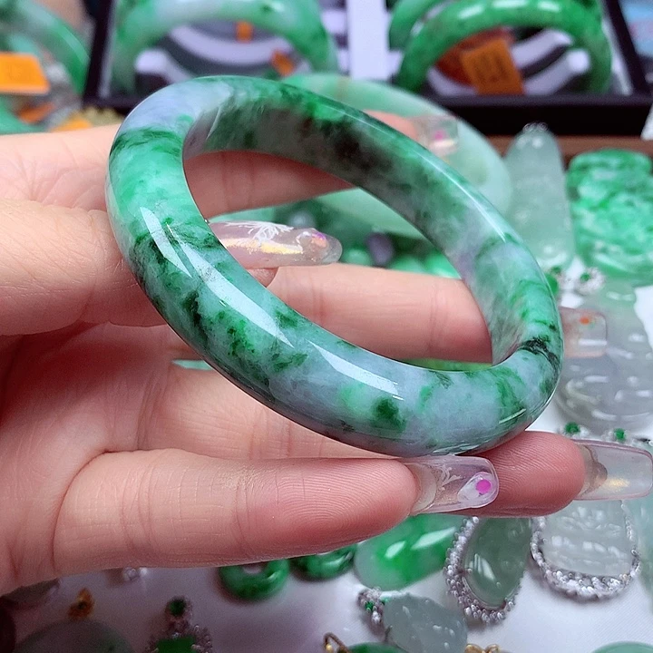 未镶嵌手镯翡翠翡翠