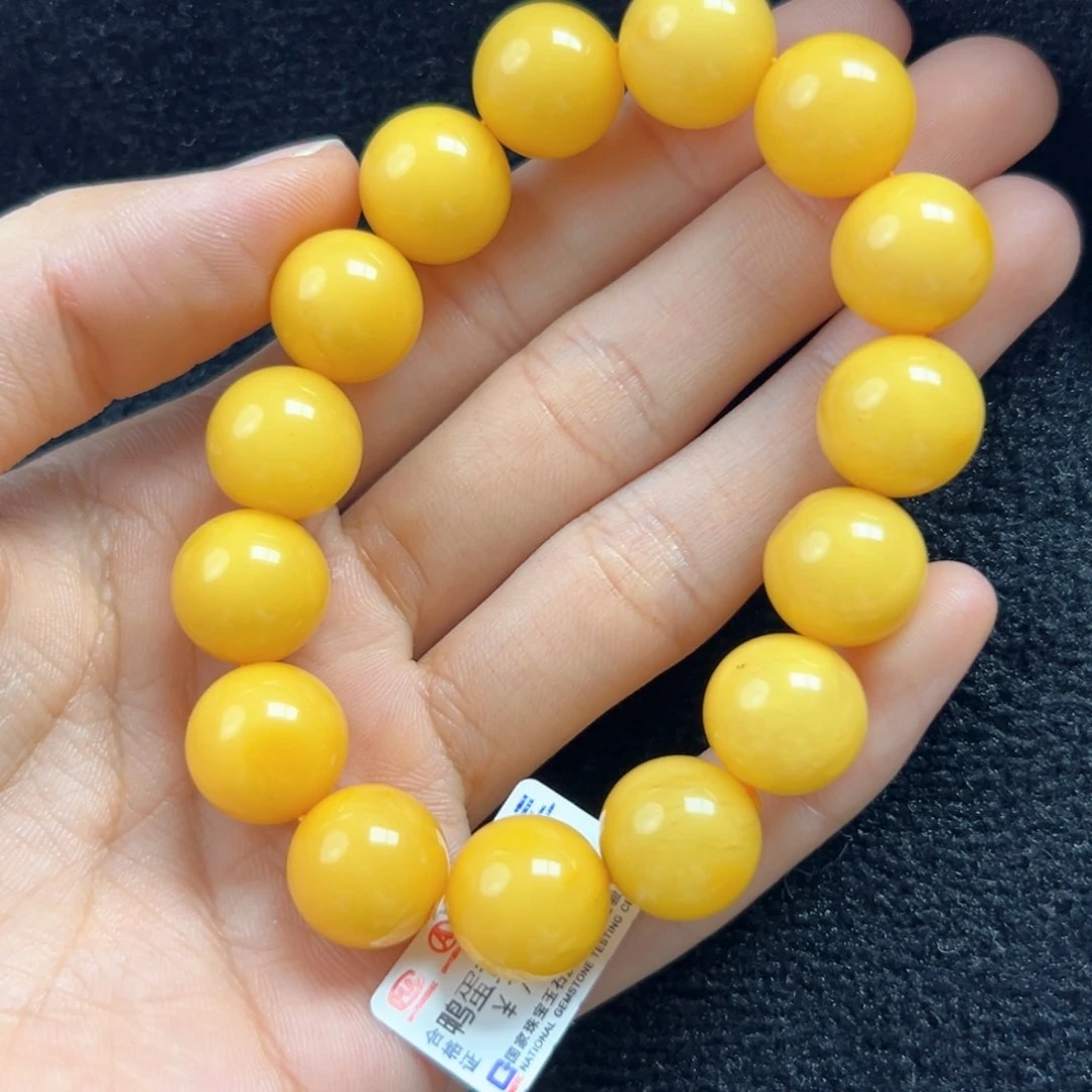 未镶嵌琥珀珠宝奇石