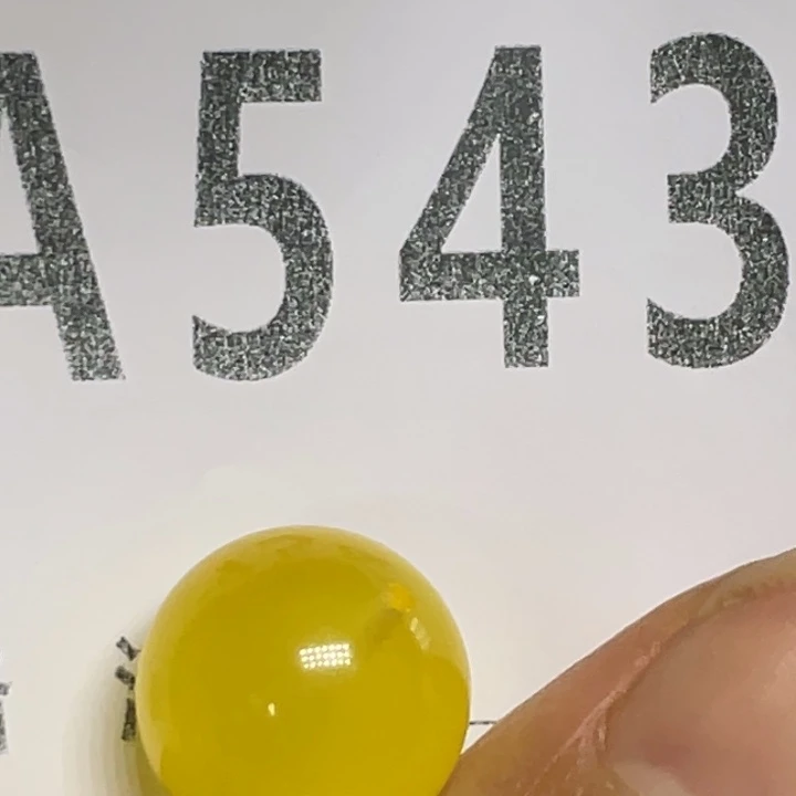 琥珀未镶嵌裸石微瑕14.8