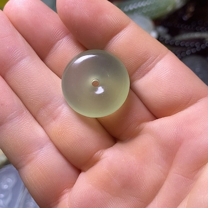 岫玉未镶嵌岫玉颈饰