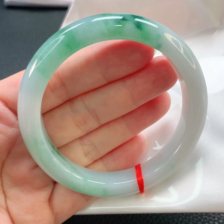 翡翠手镯未镶嵌60正