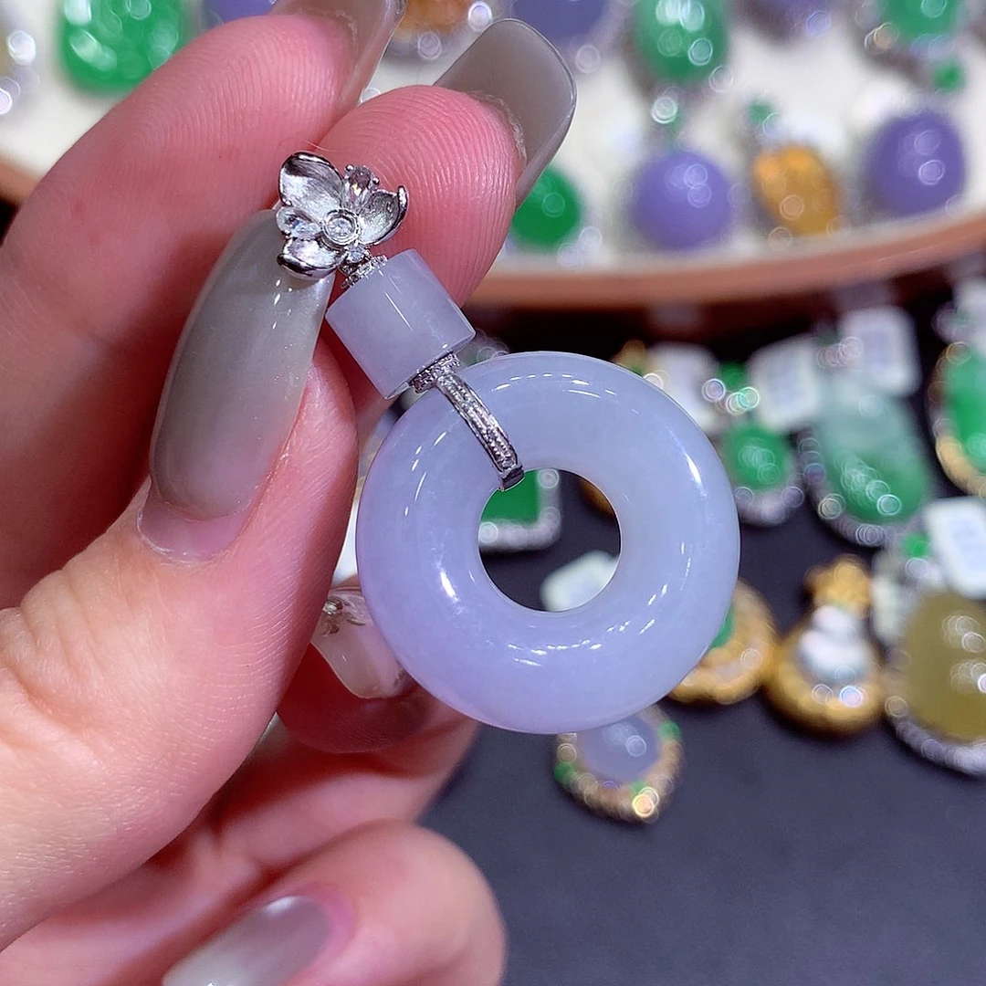 吊坠(不含链)18K金镶嵌翡翠