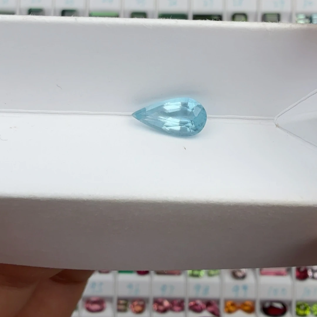 海蓝宝石裸石天然圣玛利亚色1.73克拉