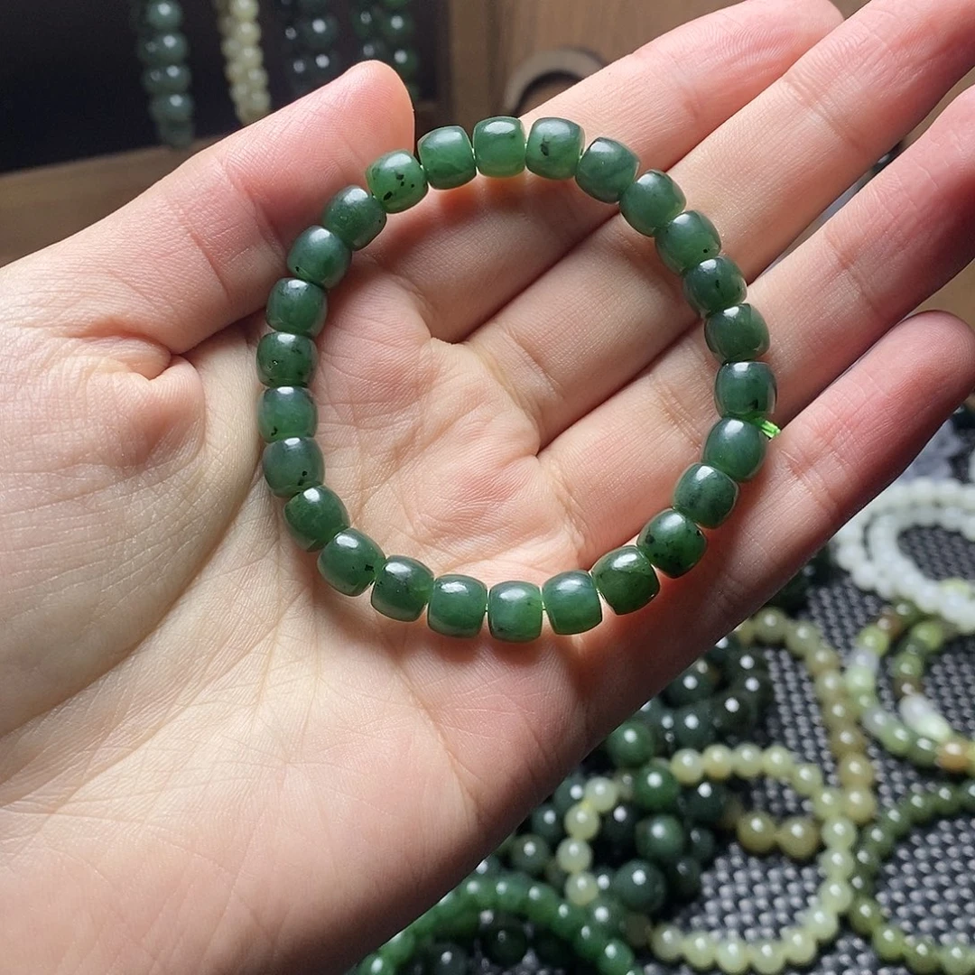 和田玉未镶嵌手串