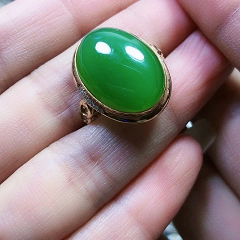 和田玉18K金镶嵌戒指